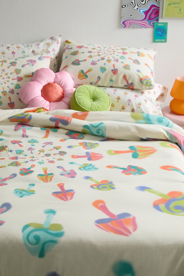 Trippy Mushroom Duvet Cover Urban Outfitters