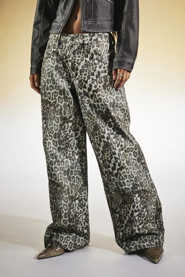 【JADED LONDON】ユニセックス LEOPARD FADE COLOSSUS JEANS Shop Leopard Fade Colossus Jeans | Jaded London | Clothing