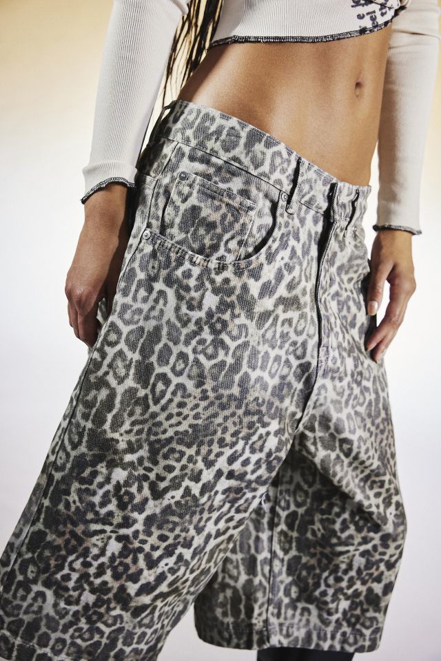 Jaded London Colossus Faded Leopard Jort | Urban Outfitters