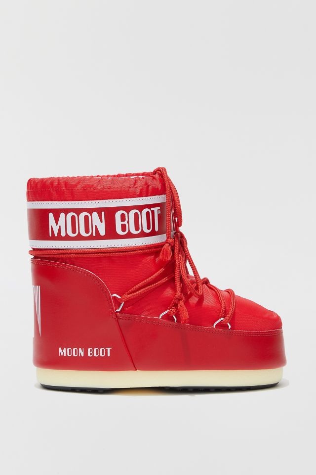ショートブーツ・ブーティ MOON BOOT 'Icon Low' ankle boots Moon Boot Icon Low Nylon Boot | Urban Outfitters