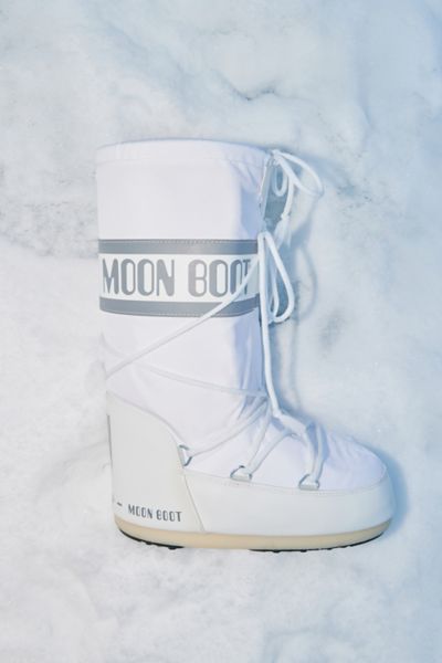 Moon Boot Icon Nylon Boot | Urban Outfitters