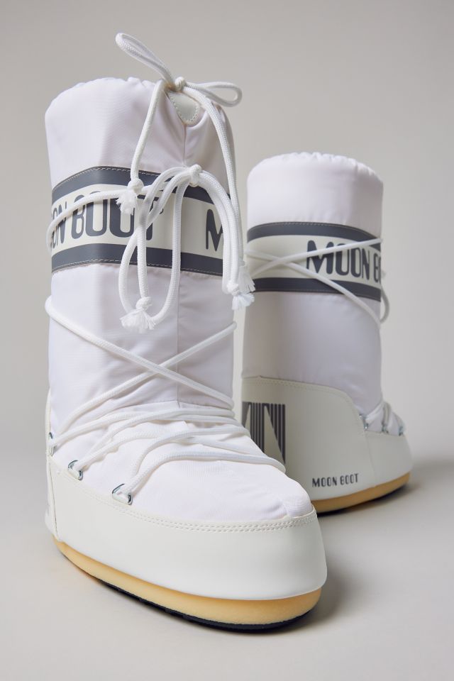 Moon Boot Icon Nylon Boot | Urban Outfitters