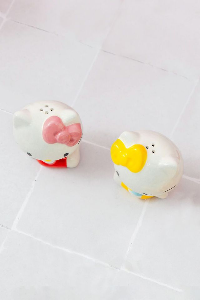Sanrio Hello Kitty & Mimmy Salt & Pepper Shaker Set #1