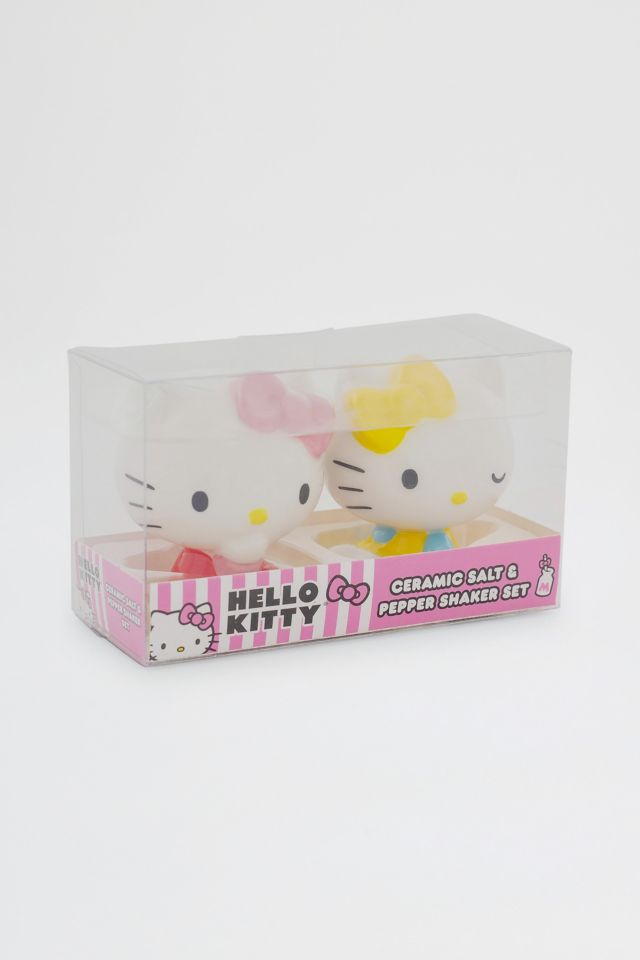 Sanrio Hello Kitty & Mimmy Salt & Pepper Shaker Set #4