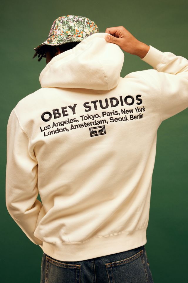 ★OBEY/オベイ Visual Design Studio Mens Hoodie 関税込★ OBEY Visual Design Studio Hoodie Sweatshirt | Urban Outfitters
