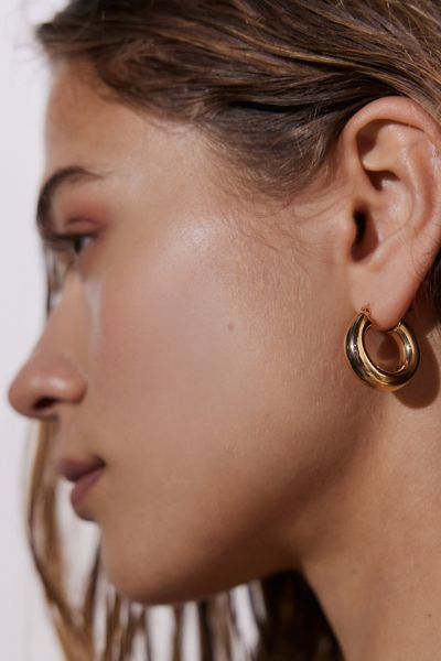 Urban outfitters huggie earrings discount