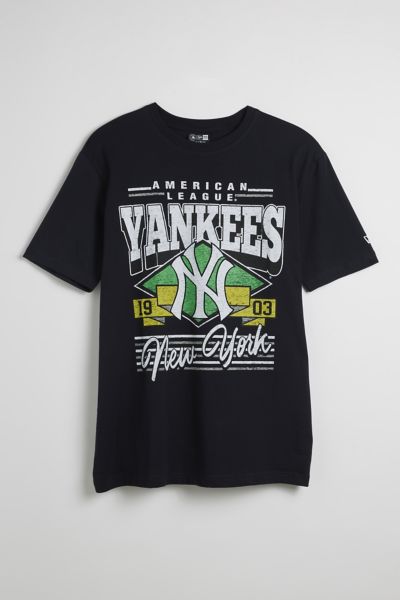 New Era New York Yankees Classic Team Logo Graphic Tee In Navy, Men's At Urban Outfitters In Navy