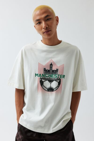 UO Vacation Graphic Tee