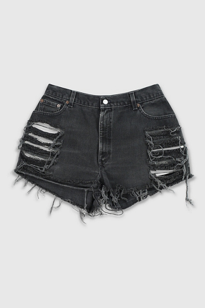 Vintage Y2K Levi's® Black Distressed Shorts | Urban Outfitters