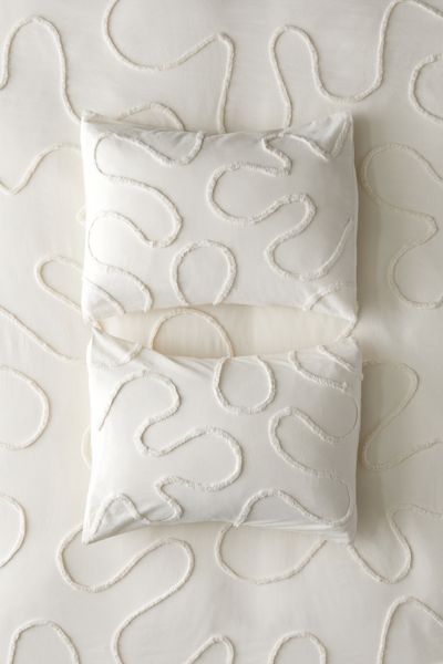 Wiggle Tufted Sham Set