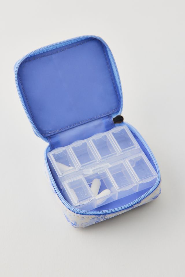 UO Watercolor Cats Pill Case #1