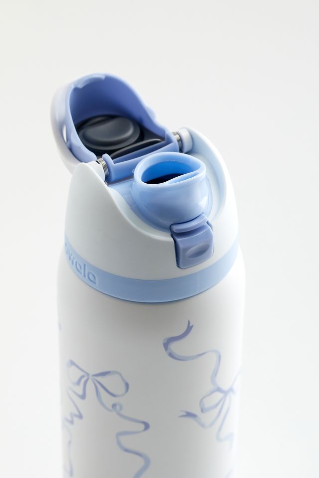 Owala UO Exclusive FreeSip 32 oz Water Bottle | Urban Outfitters