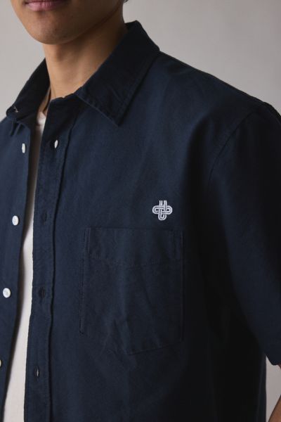 UO Solid Cutoff Oxford Shirt