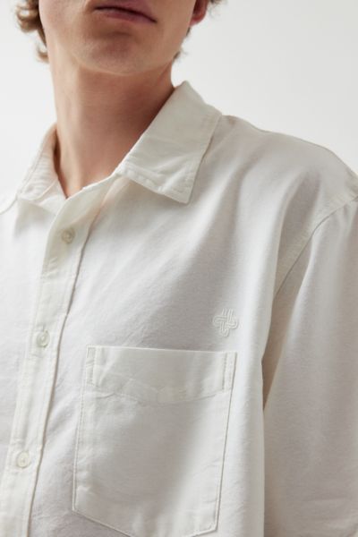 UO Solid Cutoff Oxford Shirt