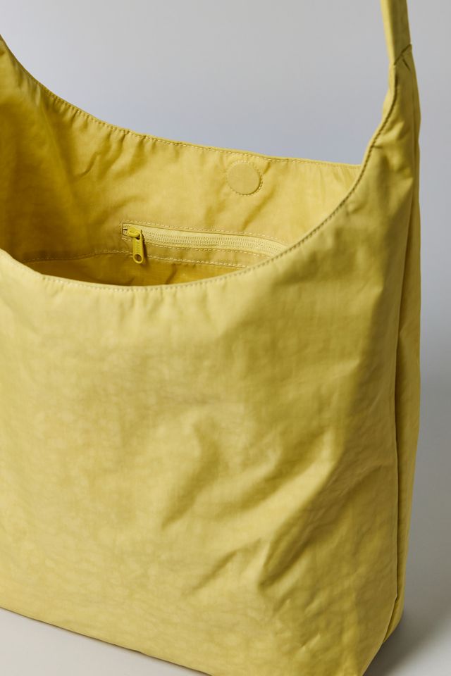 BAGGU Large Nylon Sling Bag | Urban Outfitters BAGGU Large Nylon Sling Bag | Urban Outfitters