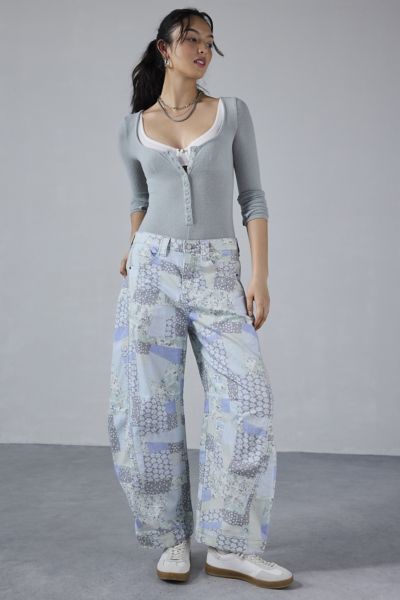 BDG ELISE BARREL LEG PANT IN DITSY PAISLEY, WOMEN'S AT URBAN OUTFITTERS 