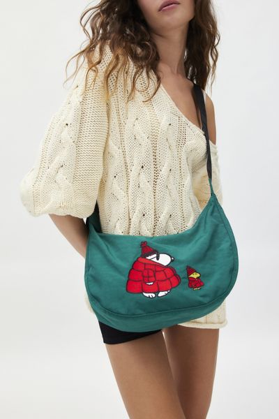Urban Outfitters限定【BAGGU】Medium Nylon Crescent Bag BAGGU Medium Nylon Crescent Bag | Urban Outfitters Canada