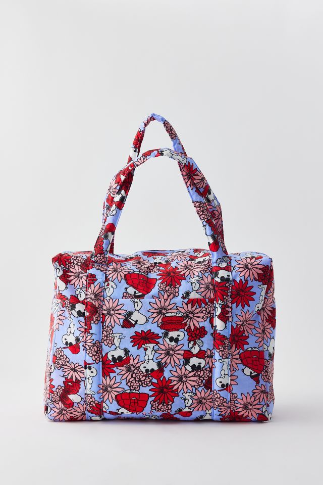 【完売必至】Urban Outfitters限定色 Small Cloud Carry-On Bag BAGGU X Peanuts UO Exclusive Small Cloud Carry-On Bag