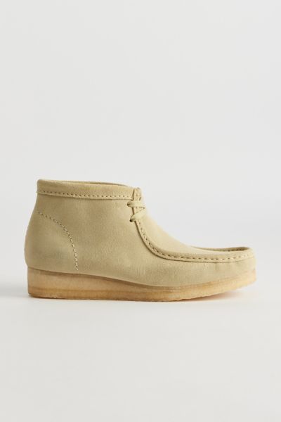 Clarks Suede Wallabee Boot In Cream