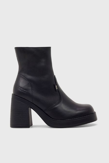 ROC Idaho Leather Knee-High Boot | Urban Outfitters ROC Idaho Leather Knee-High Boot | Urban Outfitters