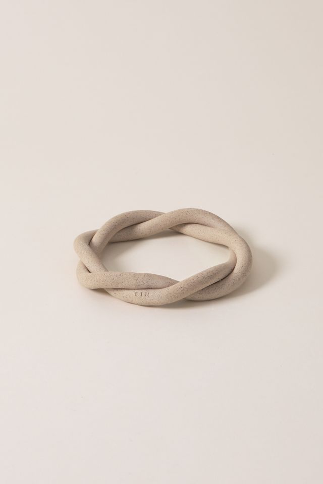 SIN Ceramic Twist Trivet #1