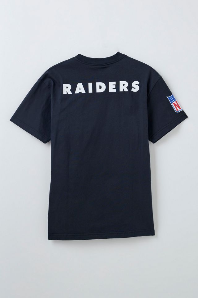Mitchell & Ness Bo Jackson Cotton Graphic Tee | Urban Outfitters