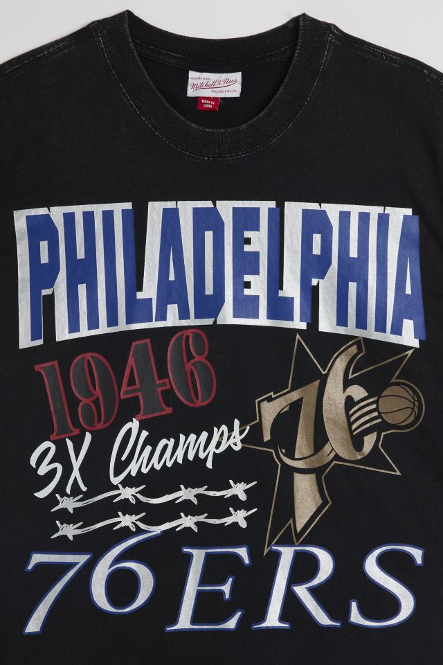 T-shirt graphique Mitchell & Ness NBA Philadelphia 76ers 1946 #2