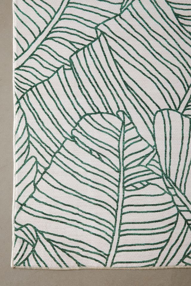 Lynn Washable Rug | Urban Outfitters