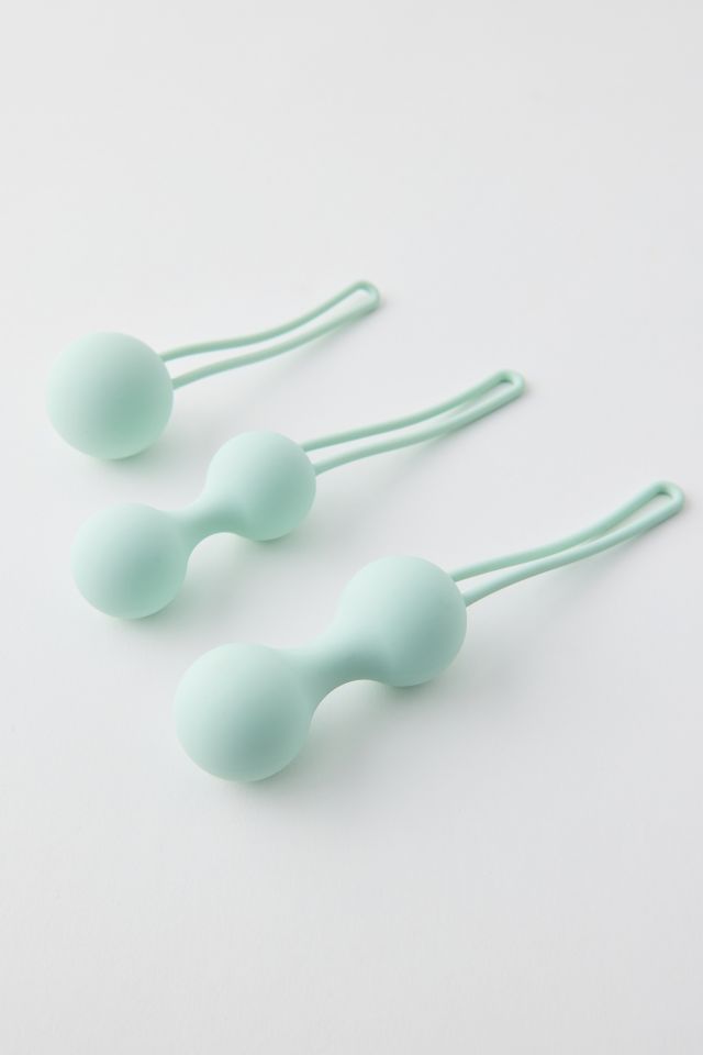 Bellesa Kegel Ball Set | Urban Outfitters