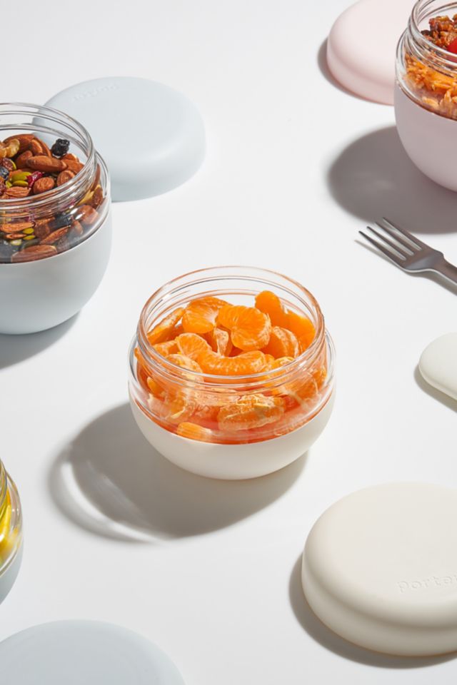 Cream 16 oz Glass Meal Prep Bowl with Silicone Sleeve