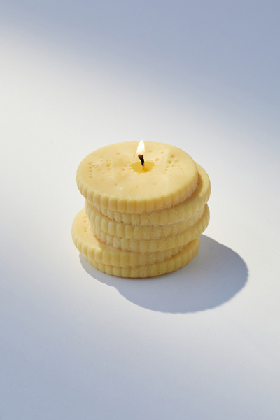 Nata Concept Store Cheese Cracker Shaped Candle - Thumbnail 5