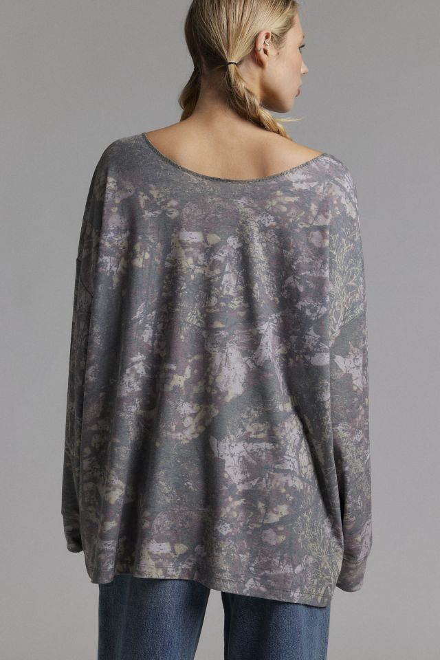 New York Graphic Camo Off-The-Shoulder Long Sleeve Tee #3