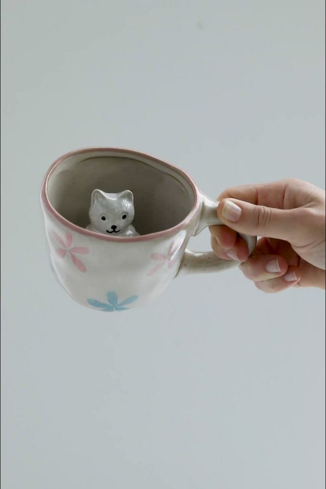 Peekaboo Dressy Cat Mug | Urban Outfitters