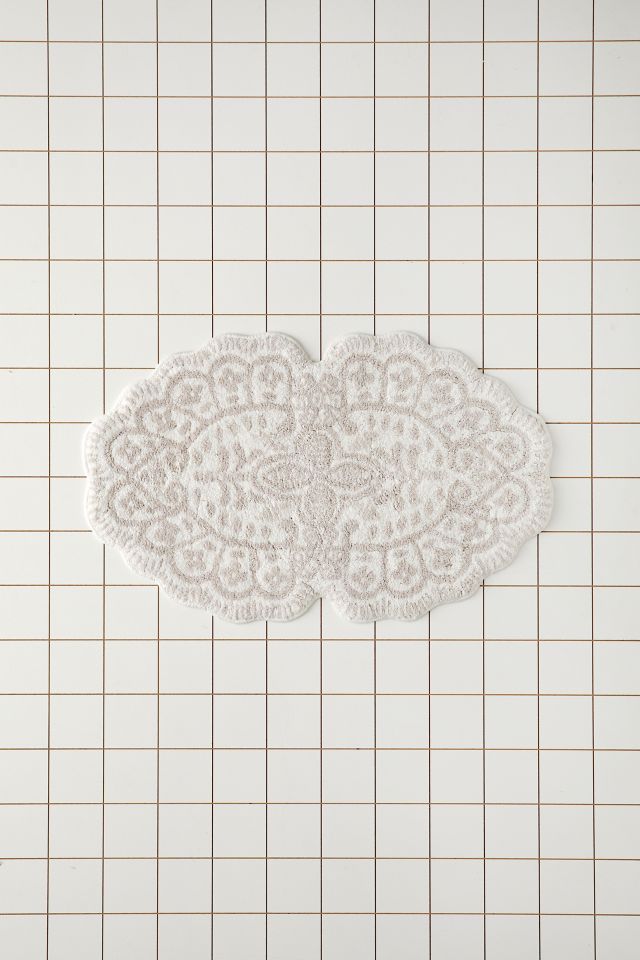 Lace Tufted Bath Mat #1