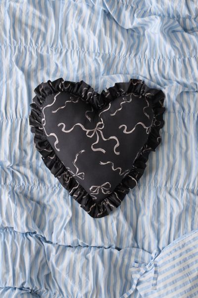 Preppy Toile Patterned Comforter Set