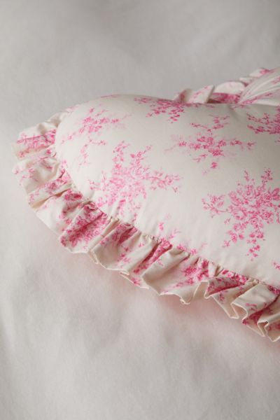 Ruffle Heart Cotton Throw Pillow