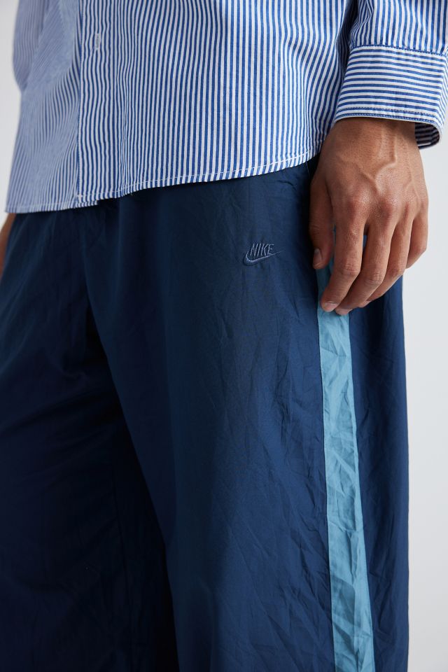 Urban Renewal Vintage Sporty Windpant #4