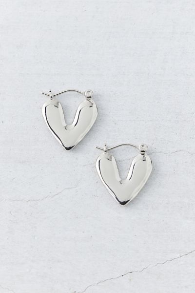 Lizzy Heart Hoop Earring