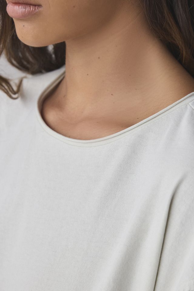 Out From Under T-shirt ample et ample Taylor #3