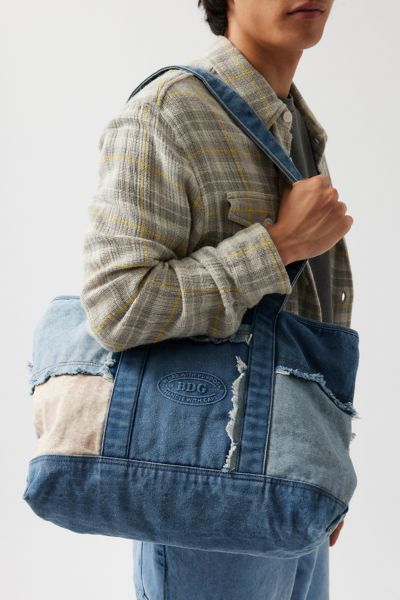 【関税・送料無料】Urban Outfitters★BDG デニムダッフルバッグ 関税・送料無料】Urban Outfitters☆BDG デニムダッフルバッグ