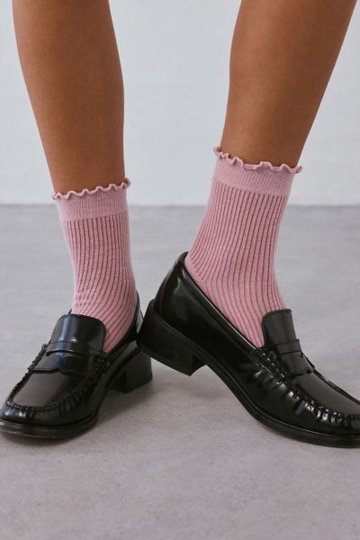 Lettuce-Edge Ribbed Sock