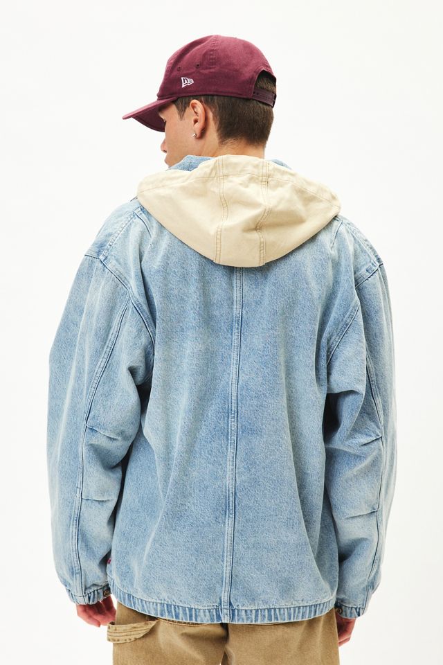 Levi's® Duboce Hooded Denim Work Jacket | Urban Outfitters