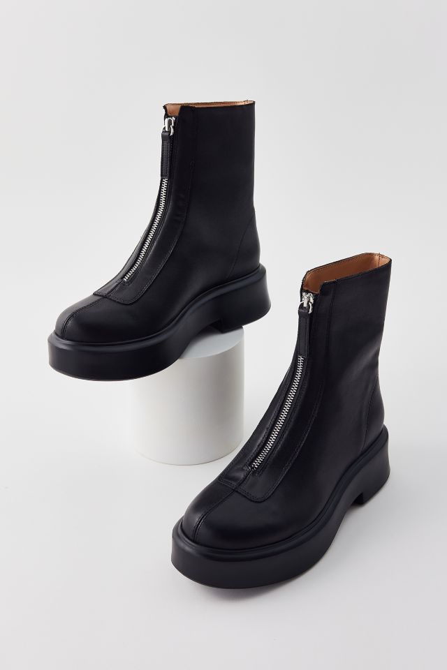 Steve Madden Jones Platform Boot | Urban Outfitters
