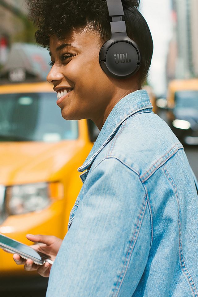 JBL Tune 670NC Wireless On-Ear Noise Cancelling Headphones #4