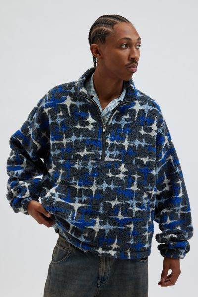 BDG Scotty Printed Fleece Half-Zip Mock Neck Sweatshirt BDG Scotty Printed Fleece Half-Zip Mock Neck Sweatshirt