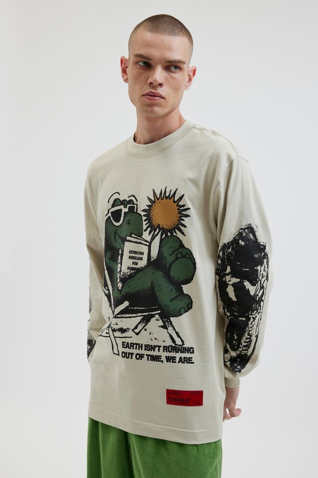 CHNGE Earth Time Long Sleeve Graphic Tee | Urban Outfitters