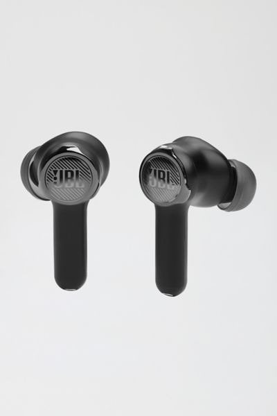 JBL Quantum TWS True Wireless Noise Cancelling Gaming Earbuds | Urban ...