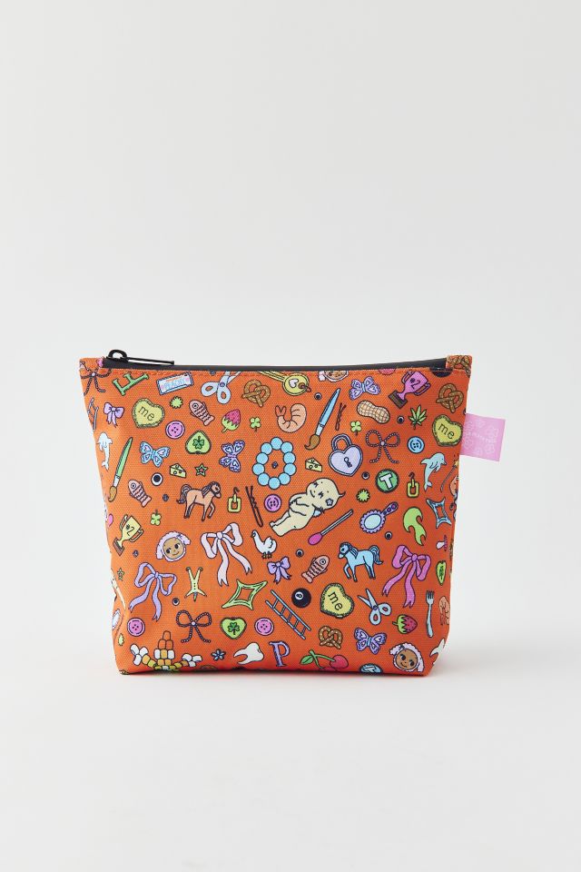 The Peach Fuzz Smell-Proof Stash Bag | Urban Outfitters