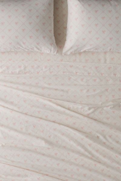 Urban Outfitters Eloise Bow Core Sheet Set In Pink At