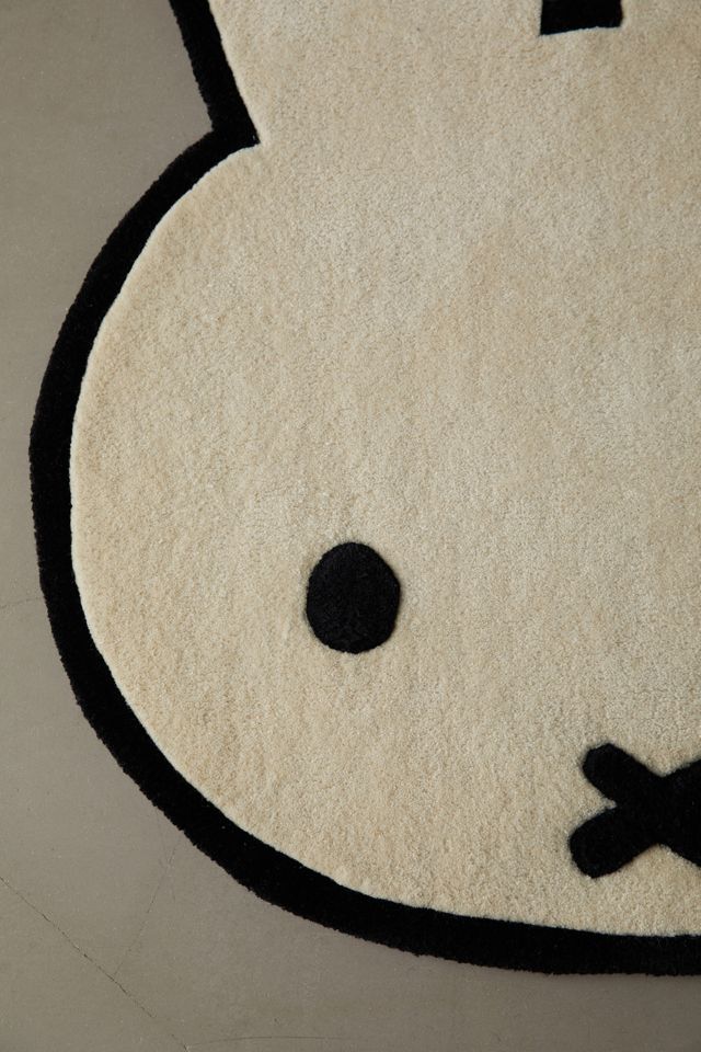 Maison Deux Miffy Tufted Rug | Urban Outfitters